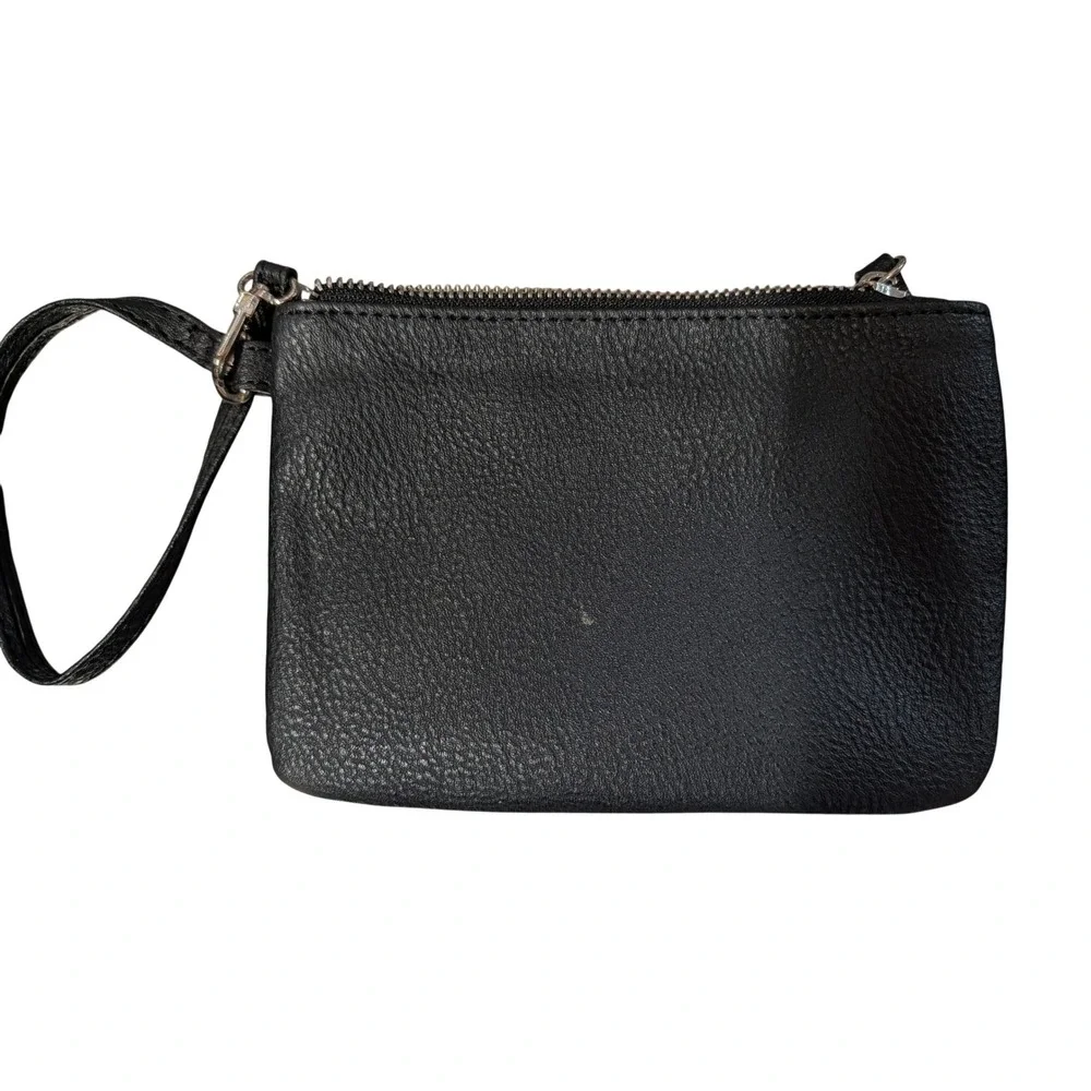 Steve Madden Black Pebbled Faux Leather Wristlet Pouch Zipper Clutch Bag
